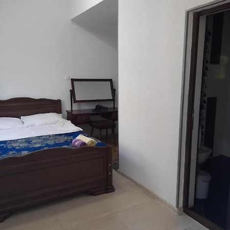 Guesthouse 博尔若米 外观 照片