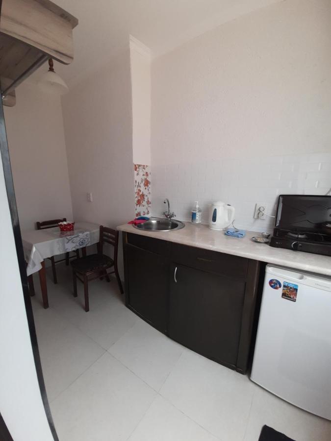 Guesthouse 博尔若米 外观 照片